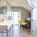 Fairfield House And Gardens 4*