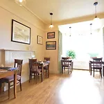 Bed & Breakfast Fairfield House And Gardens 4*