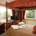 Bed & Breakfast Fairfield House And Gardens