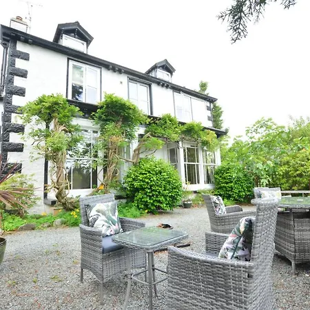 Bed & Breakfast Fairfield House And Gardens 4*