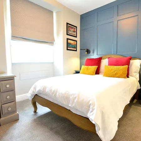 Fairfield House And Gardens Bowness-on-Windermere