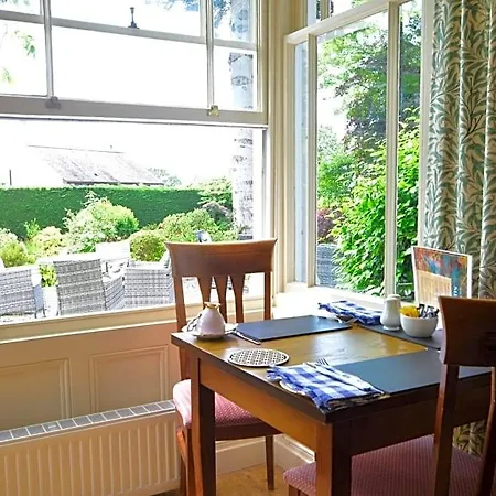 B&B Fairfield House And Gardens