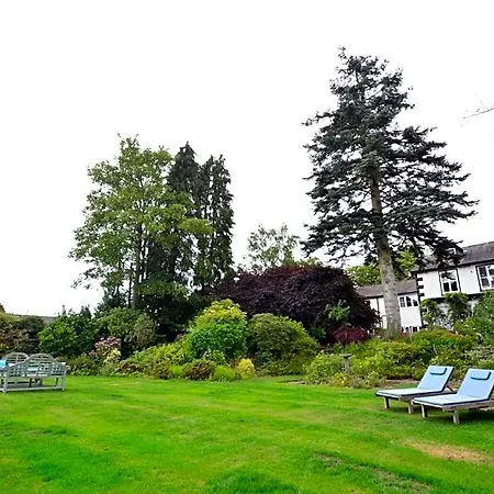 Fairfield House And Gardens 4*