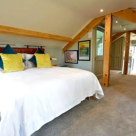 Fairfield House And Gardens Bed and Breakfast Bowness-on-Windermere