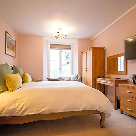 Bed and Breakfast Fairfield House And Gardens 4*