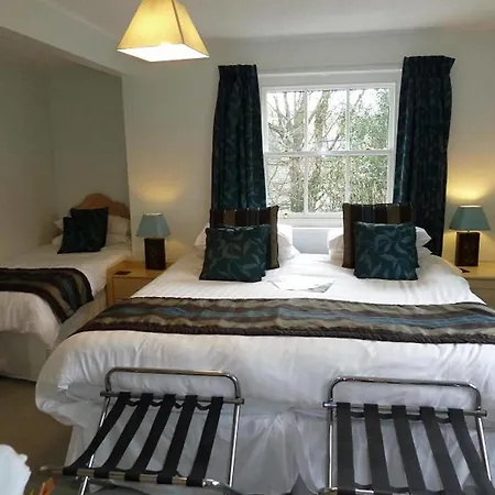 Fairfield House And Gardens