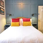 Fairfield House And Gardens 4*