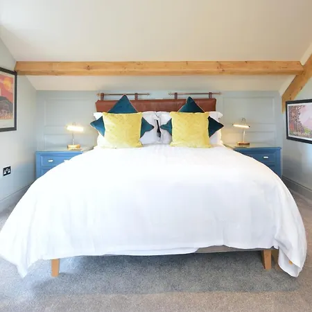 Fairfield House And Gardens Bed and Breakfast